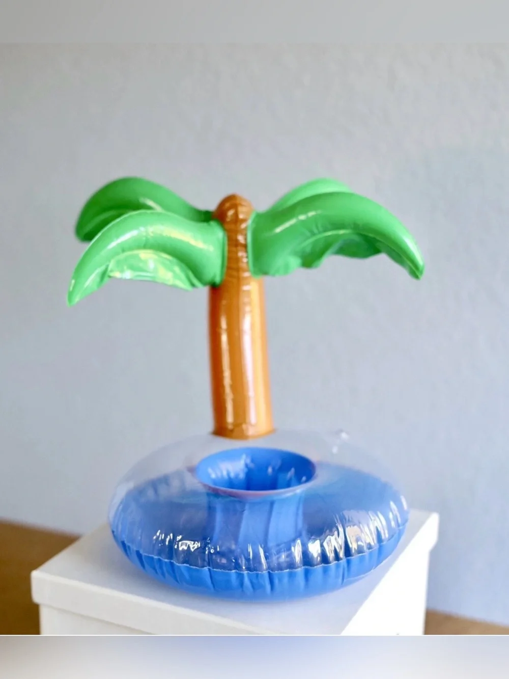 New Inflatable Drink Holder 4 Pack - Palm Tree Design